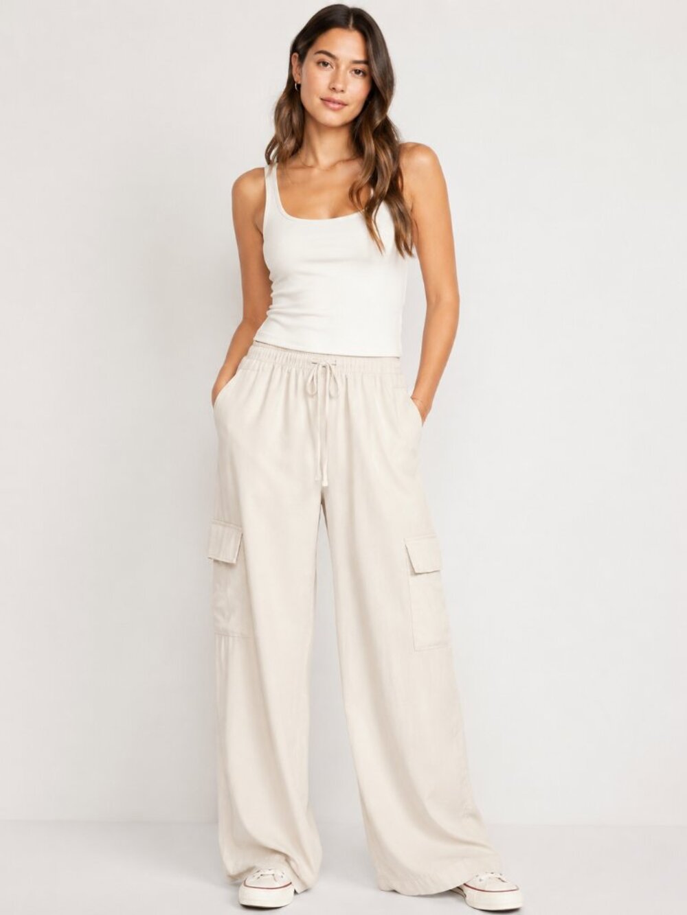 Old Navy Women’s Large Cream Wide Leg Cargo Pants Pull-On Drawstring